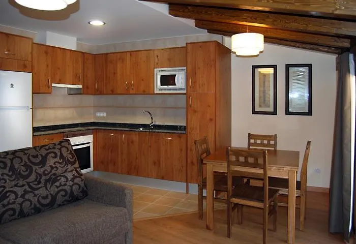 公寓 艾斯塔西亚度假屋 *